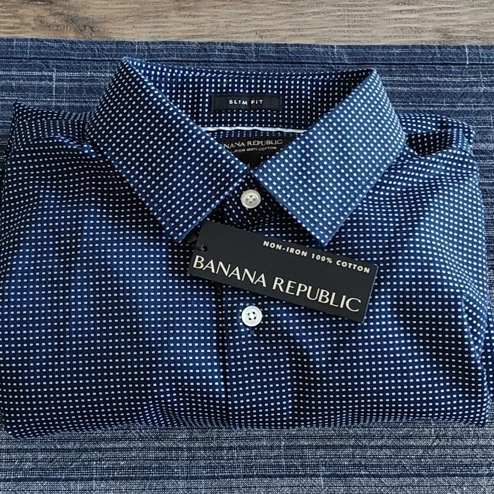 New Banana Republic Classic Blue Shirt Size M
